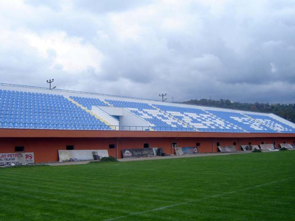 Pazar Ilce Stadyumu
