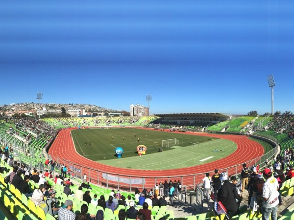 Estadio Elias Figueroa Brander