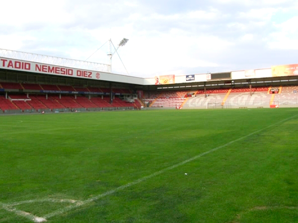 Estadio Nemesio Diez