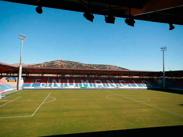 Nuevo Estadio Los Pajaritos