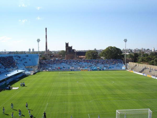 Estadio Julio Cesar Villagra